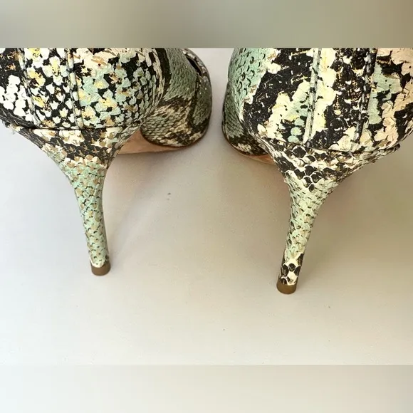 NWOB Coach Snakeskin Pumps, size 8.5