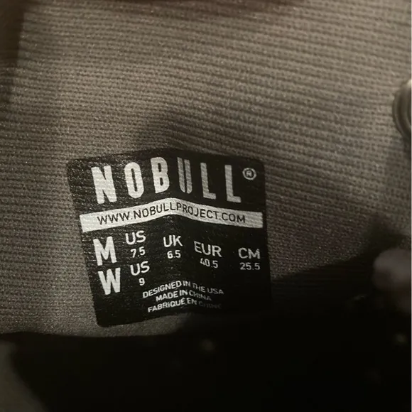 NWOT NoBull High Top Trainers