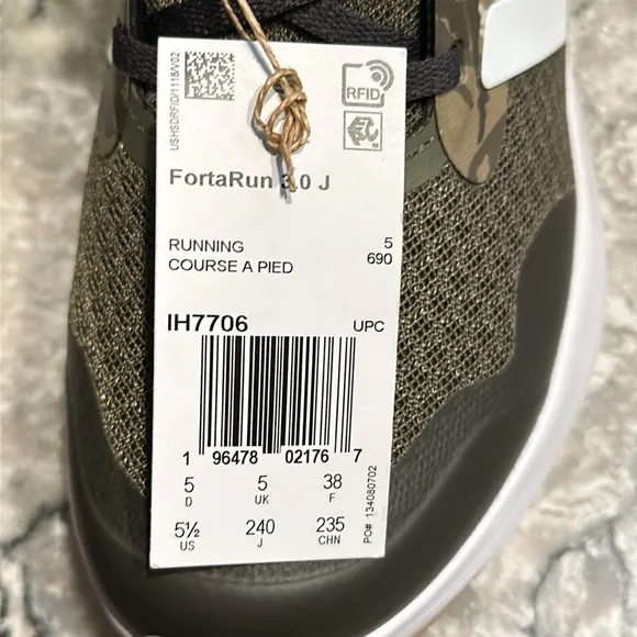 NWT ADIDAS FORTARUN 3.0 J SHOES KIDS Camo
