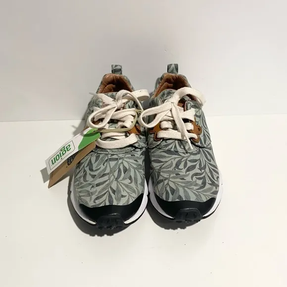 NWT Flower Mountain PAMPAS WOMAN - Sneakers 6.5