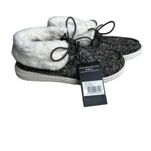 NWT Hey Dude “Britt” Shoes. Size 5