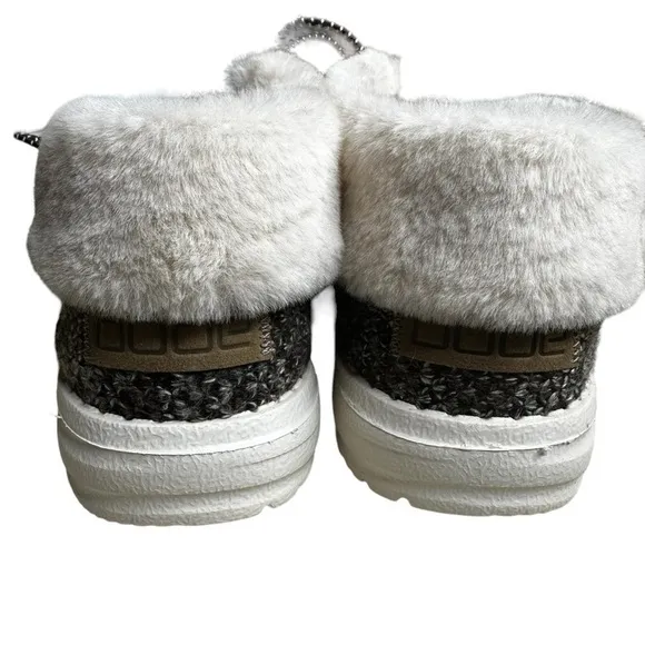 NWT Hey Dude “Britt” Shoes. Size 5