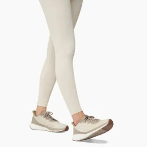 NWT Lane-Eight Women's Relay Trainer in Latte