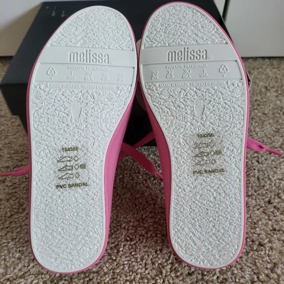 ♥️NWT♥️ MINI MELISSA GIRLS SNEAKERS