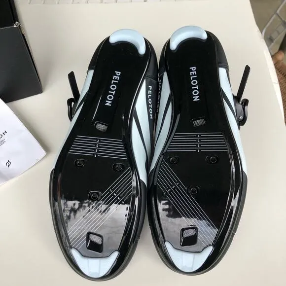 NWT Peloton Cycling Shoes with Cleats Screws Tool included Size 39
