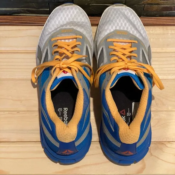 ‼️NWT- REEBOK One Cushion Smoothfuse Running Shoes