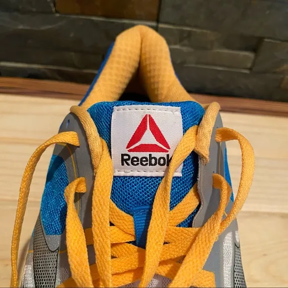 ‼️NWT- REEBOK One Cushion Smoothfuse Running Shoes
