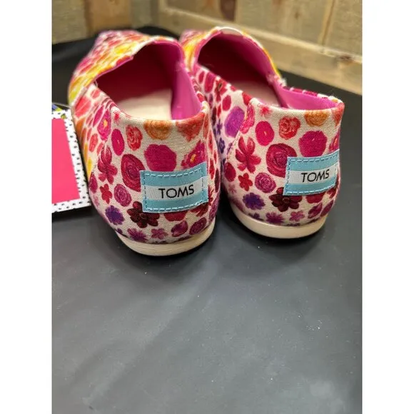 NWT TOMS X Paper Source Alpargata Rainbow Ombre Floral Print Shoes Size 8.5