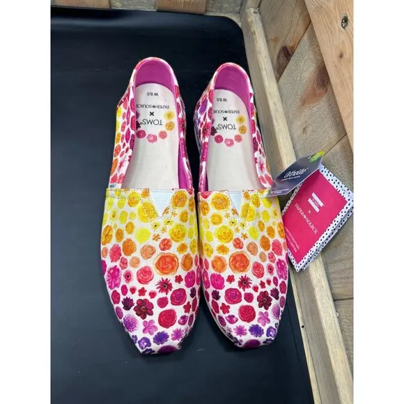 NWT TOMS X Paper Source Alpargata Rainbow Ombre Floral Print Shoes Size 8.5