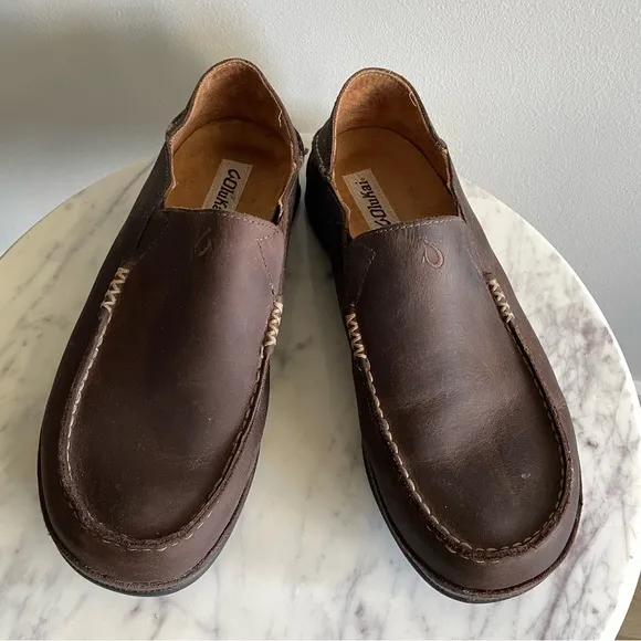 OluKai Moloā Men’s Leather Slip On Shoes Size 11 Dark Wood Java Brown $140