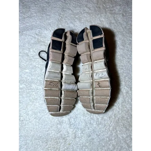 On Cloud Black &amp; Pink Used Women's Active Shoes Size 7.5