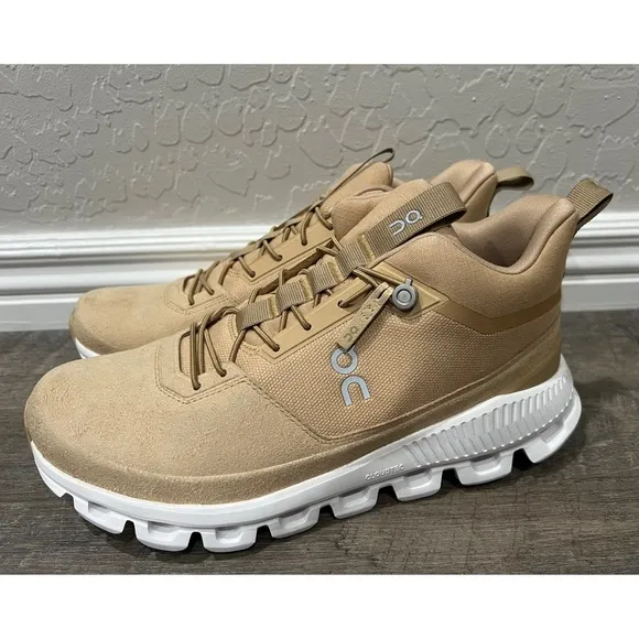 On Cloud Hi in Dune Running Shoes like new mens Size 8