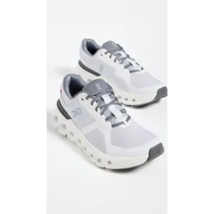 ON Cloudrunner 2 Sneaker in Frost &amp; White 9 New with box Mens Athletic Shoes