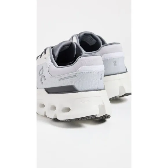 ON Cloudrunner 2 Sneaker in Frost &amp; White 9 New with box Mens Athletic Shoes