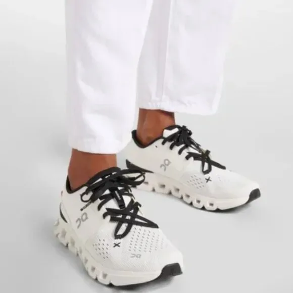 On Women's Cloud X 4 Shoes Best Comfy New Hot Trend NWT