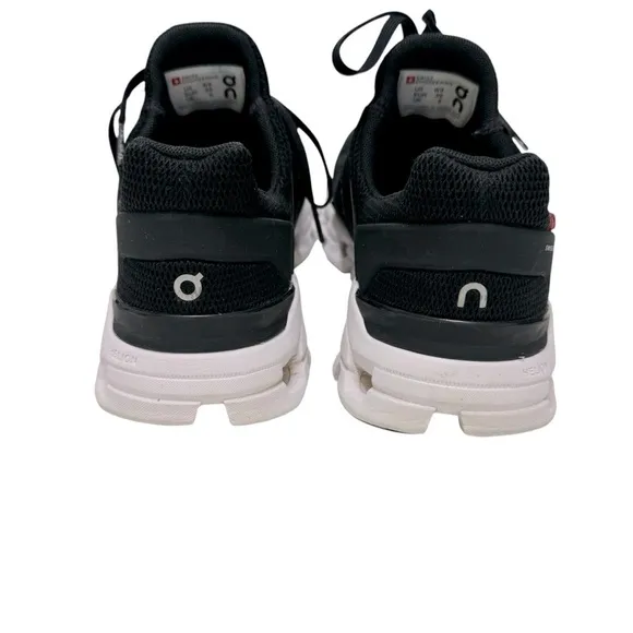 ON - Women’s Cloudswift 3 Running Shoes - Black - Sz 8