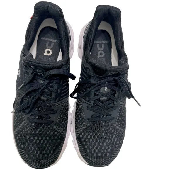 ON - Women’s Cloudswift 3 Running Shoes - Black - Sz 8