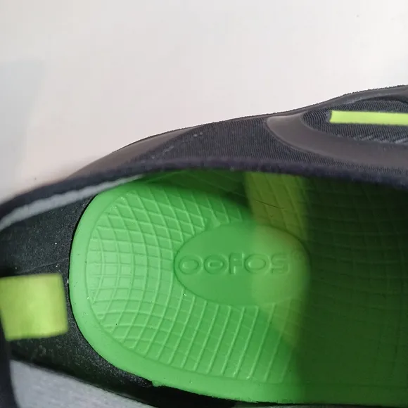 OOFOS 0omg Low Men's Lightweight Recovery Shoes Black Grey Size 12 EU 45