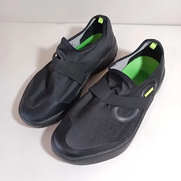 OOFOS 0omg Low Men's Lightweight Recovery Shoes Black Grey Size 12 EU 45
