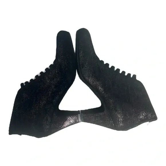 Pas De Rouge Metallic Black Iridescent Black Ankle Bootie Steampunk whimsical