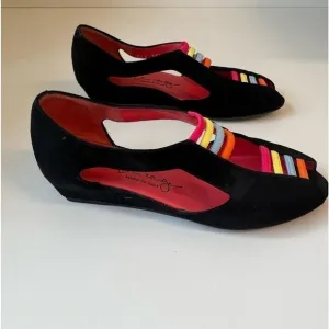 Pas De Rouge Suede Peep Toe Sandals. Excellent Condition. Size 5.5