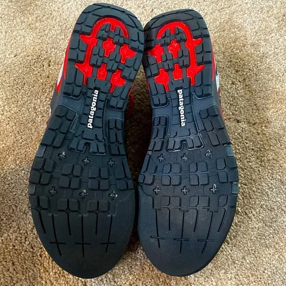 Patagonia Performance Rover Lightweight Approach Hybrid Shoe Feather Grey Red 11