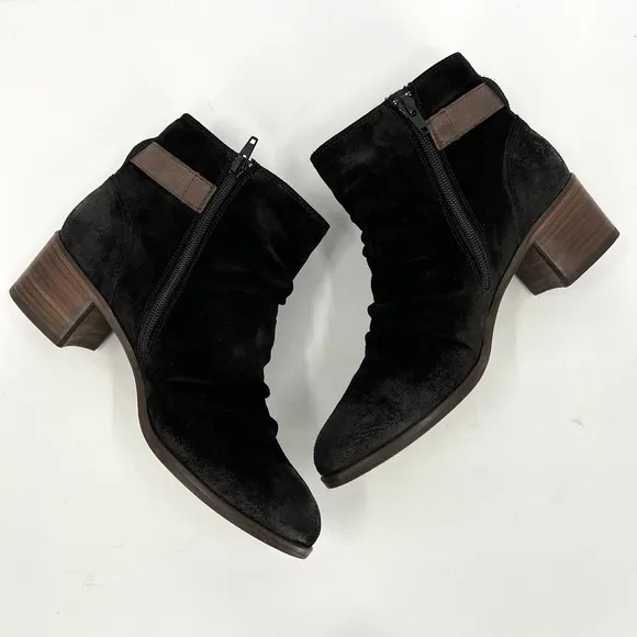 PAUL GREEN Shoes Womens 7 Black Newbury Suede Ankle Boot Block heel Distressed