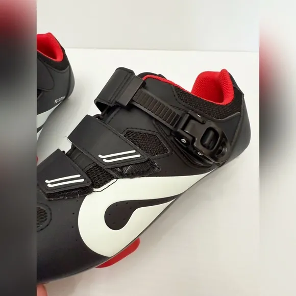 Peloton Black and Red Cycling Shoes w Clips - 42