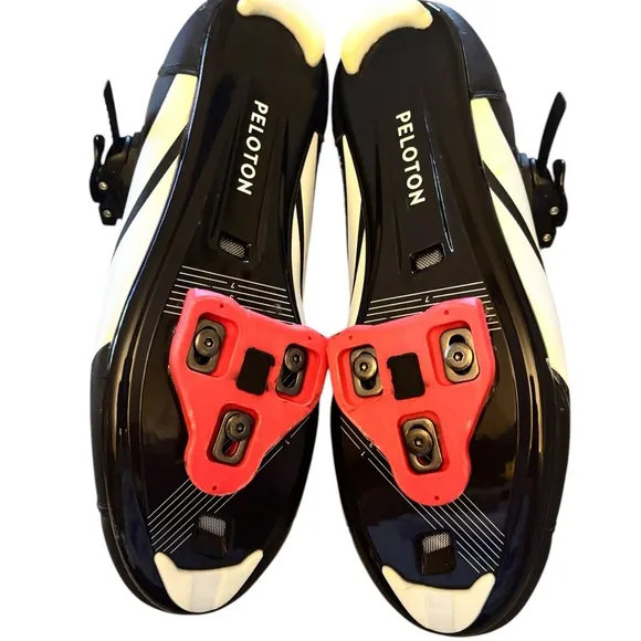 Peloton Black Cycling Shoes with Red Interior Size 44 or US 10 Men’s