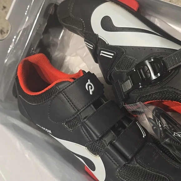 Peloton Cycling Shoes Black and White