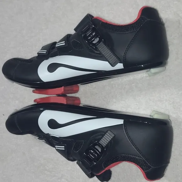 Peloton Cycling Shoes For Peloton Bike and Bike Size 44 EU 10.5 Men's
