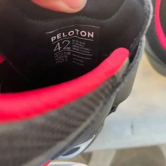 Peloton Cycling Shoes Size US Men's Size 9 Euro 42 PL-SH-B-42-