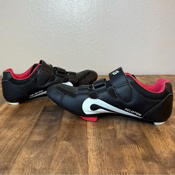 Peloton Cycling Shoes w/Delta Cleats Hook-And-Latch Closure Black Red Size EU 45