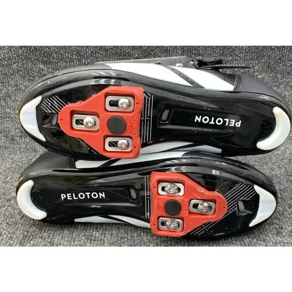 Peloton Mens Road Cycling Shoes EUR Size 40 USA 3-Bolt Delta Cleats Black Bike