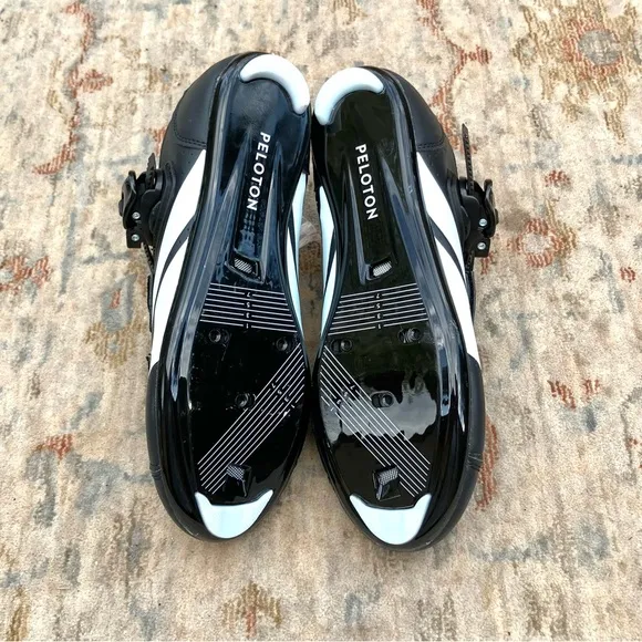 Peloton Unisex Cycling Shoes NWOT Sz 40