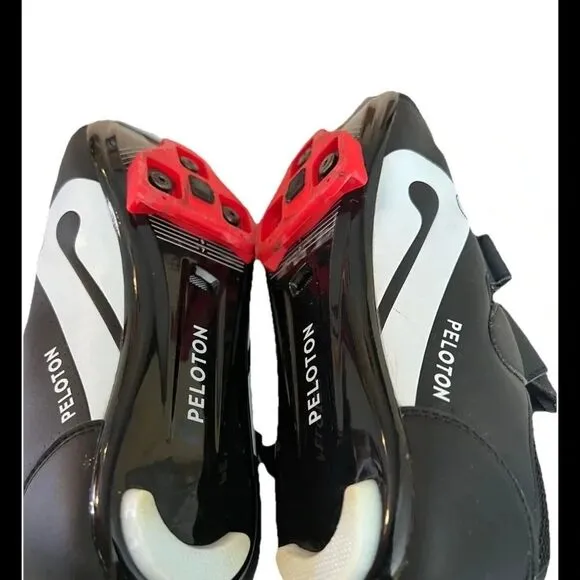 Peloton Mens Stationary Cycling Black White Low Top Hook And Loop Size 8(41)