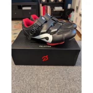 Perfect Peloton cycling shoes with look delta cleats and box EU 40 us women's 9