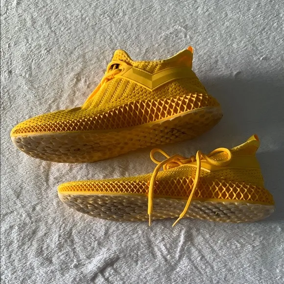 Pony Yellow Sneakers Lightweight Knit Design