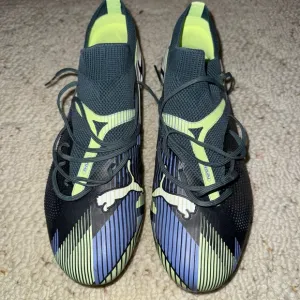 Puma Future 7 Ultimate Firm ground Soccer Shoe Size 10