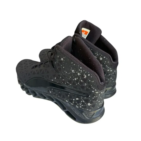 PUMA Men's Black Athletic Shoes