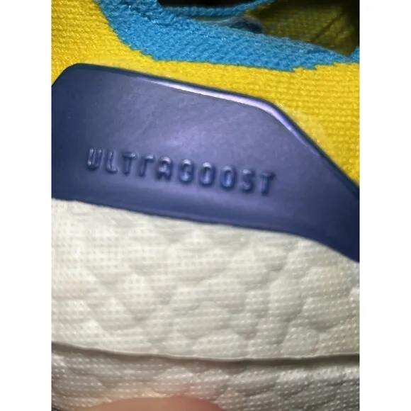 RARE Adidas UltraBoost 22 Yellow Sky Rush Ukraine Men's Shoes Sz 5.5 GW1710