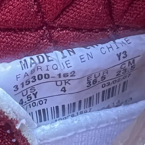 RARE Air Jordan 22 XXII Omega size 4.5 Red 2008 Shoes