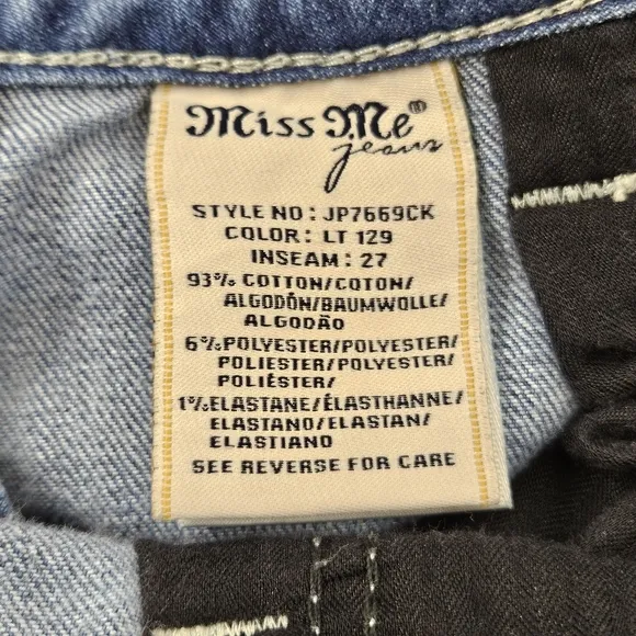 Rare hard to find Miss Me stone wash embroidered skinny jeans size 27