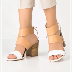 Rebecca Minkoff Christy Ankle Cuff Sandals Size 7