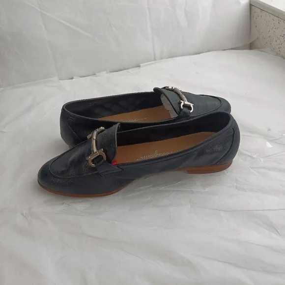 Recent Salvatore Ferragamo Horsebit Gancini  Leather Women's luxury Loafers 6M