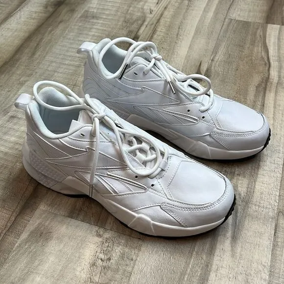 Reebok Aztrek Double Mix white vegan leather sneakers size 10