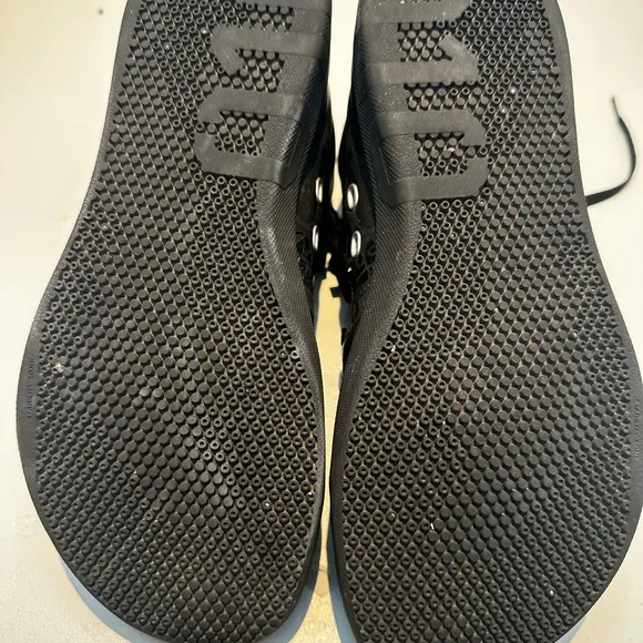 Reebok CrossFit Lite TR High Top Sneakers/Woman’s 8.5 Black Gym Shoes