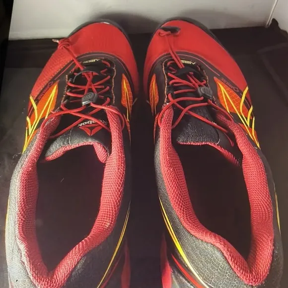Reebok Gore Tex Crossfit Shoes Red Men’s size 9