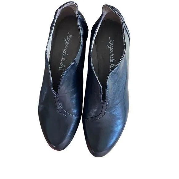 Regarde Le Ciel Black Leather Ankle Booties Shoes Size 36