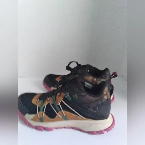 Retro Color Block Trail Running Shoes Black Orange Pink Athletic‎ Sneakers